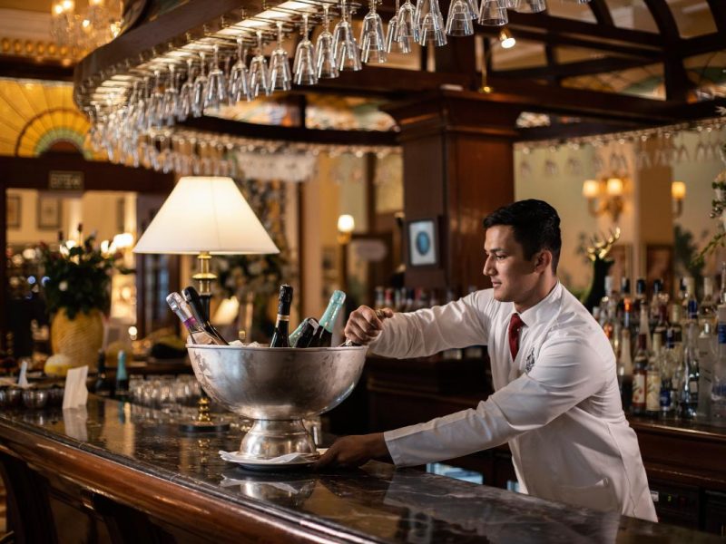 1911 Bar